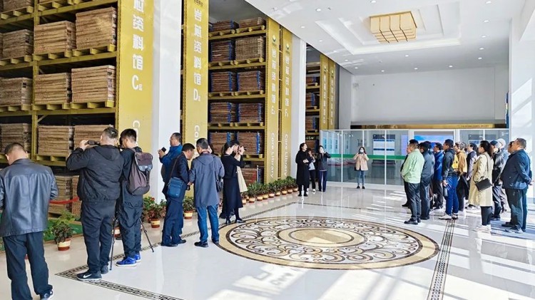 中央全媒體記者采訪團點贊報道金徽股份綠色發展實踐